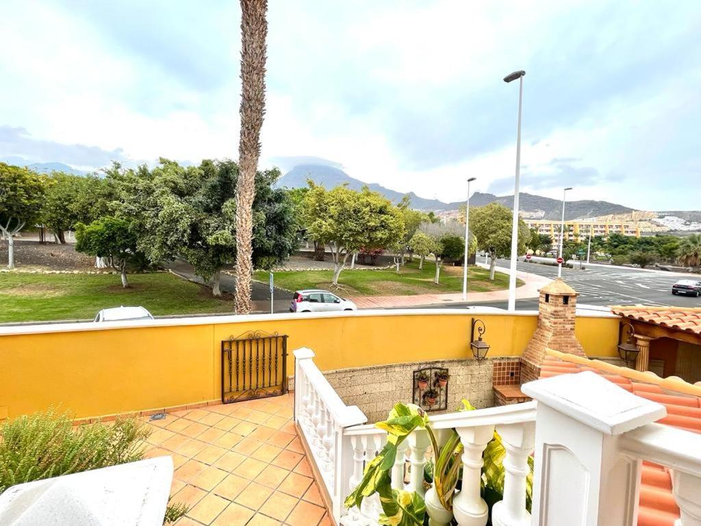 Duque Nest Hostel Costa Adeje  Εξωτερικό φωτογραφία