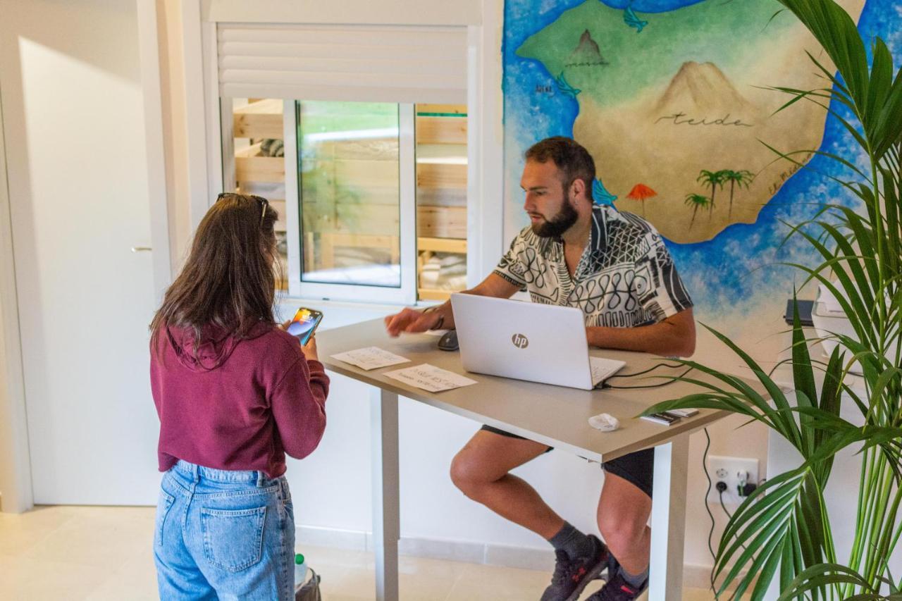 Duque Nest Hostel Costa Adeje  Εξωτερικό φωτογραφία