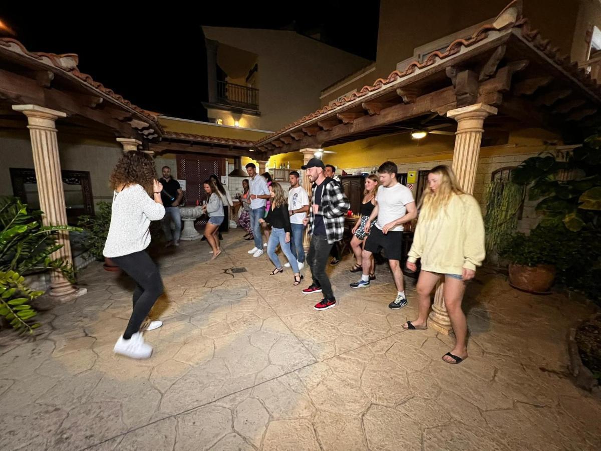 Duque Nest Hostel Costa Adeje  Εξωτερικό φωτογραφία