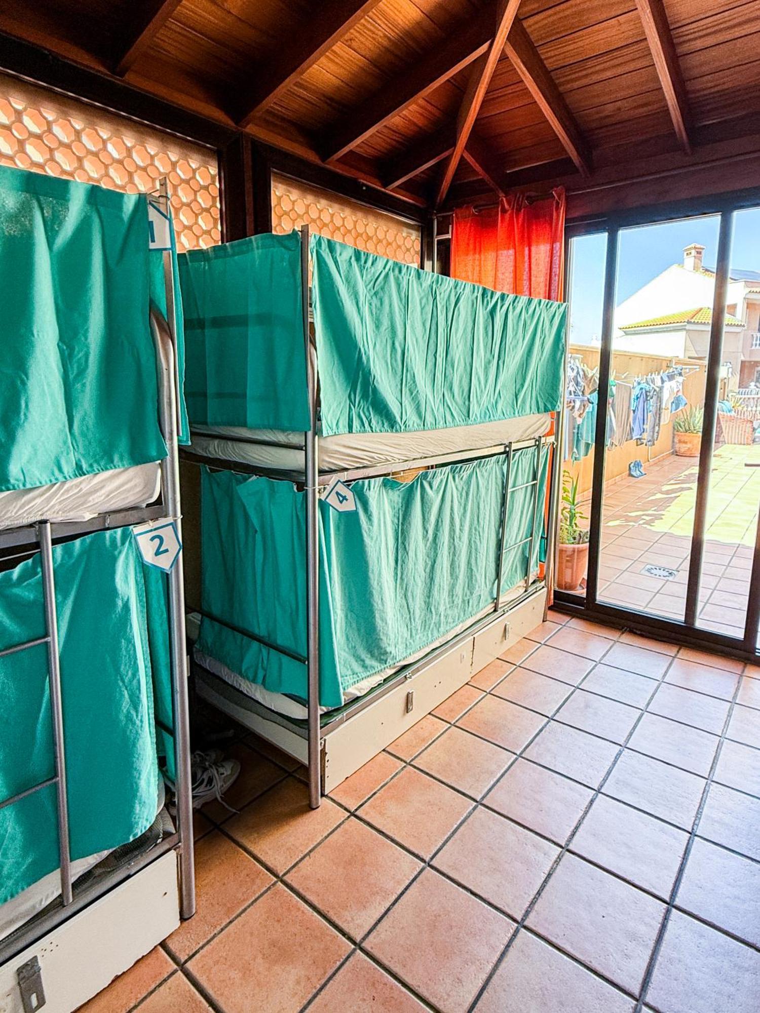 Duque Nest Hostel Costa Adeje  Εξωτερικό φωτογραφία